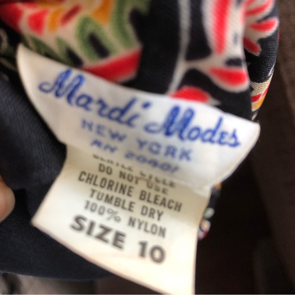 Vintage Top - Picture 5 of 5